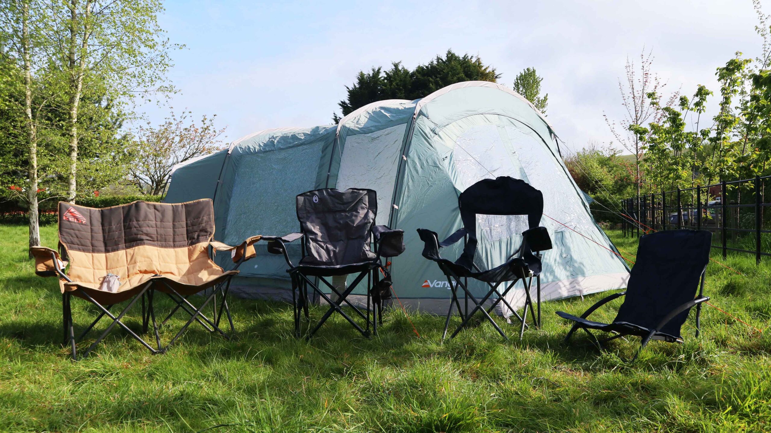 The 20 Finest Collapsible Camping Chairs for Heavy People